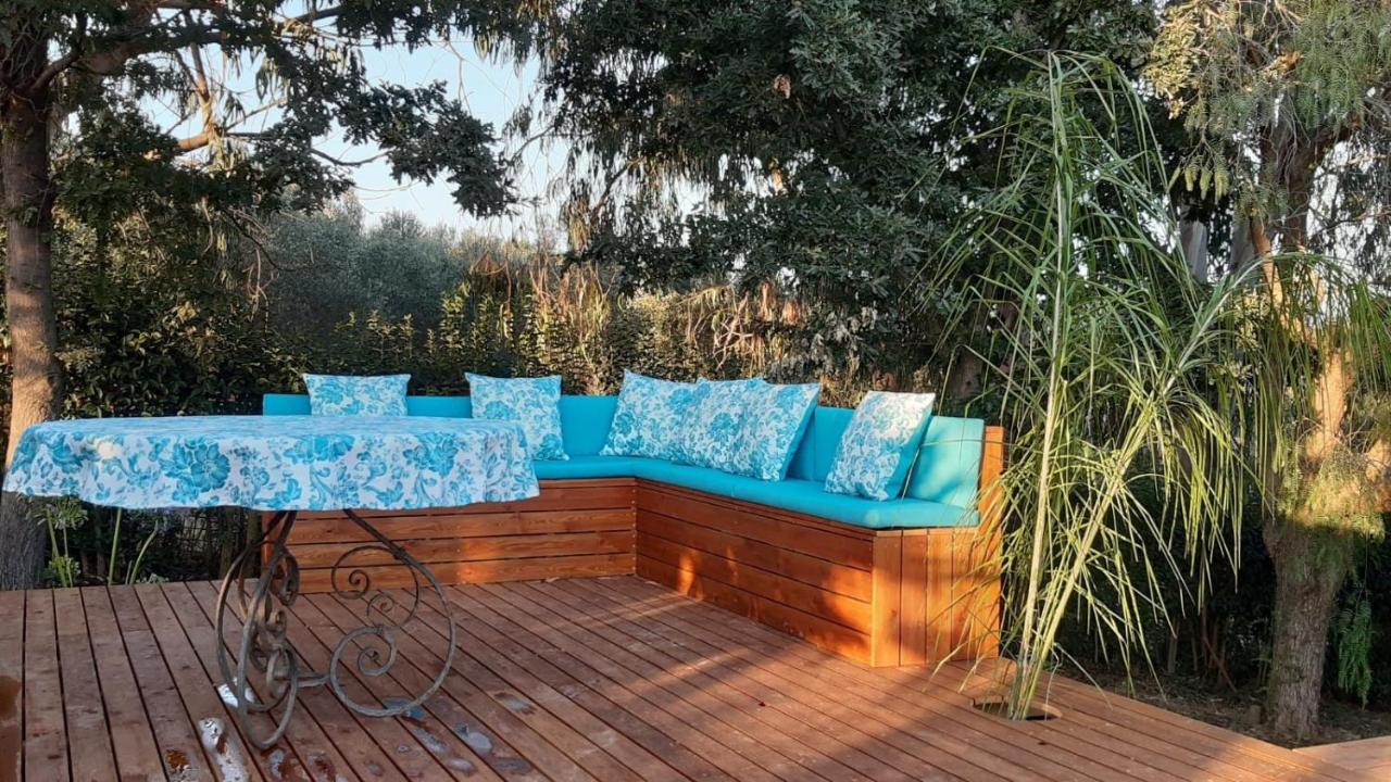 Bed and Breakfast Il Casale Del Sogno Ардеа Экстерьер фото